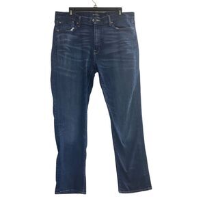 LUCKY BRAND Men’s 410 Athletic Slim Jeans Blue Tag says 36X32  Measures Shorter